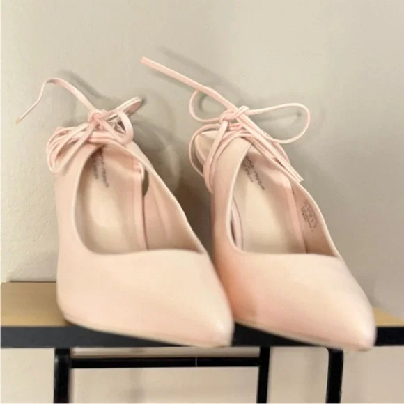 Call It Spring Blush Pink Patent Lace-Up 4” Triangle Block Heels – Size 7 EUC - Picture 6 of 15